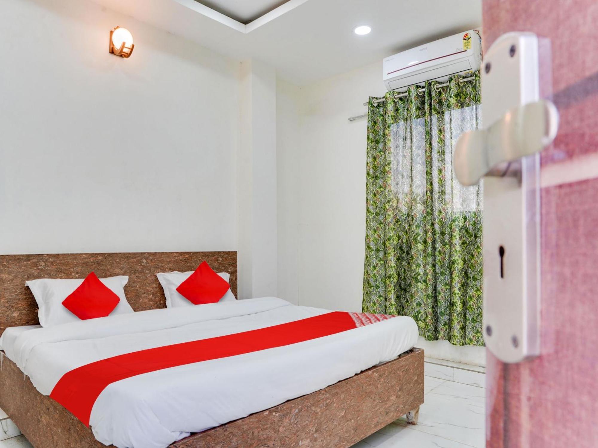 Hotel O Shivansh Bhopal Exteriör bild