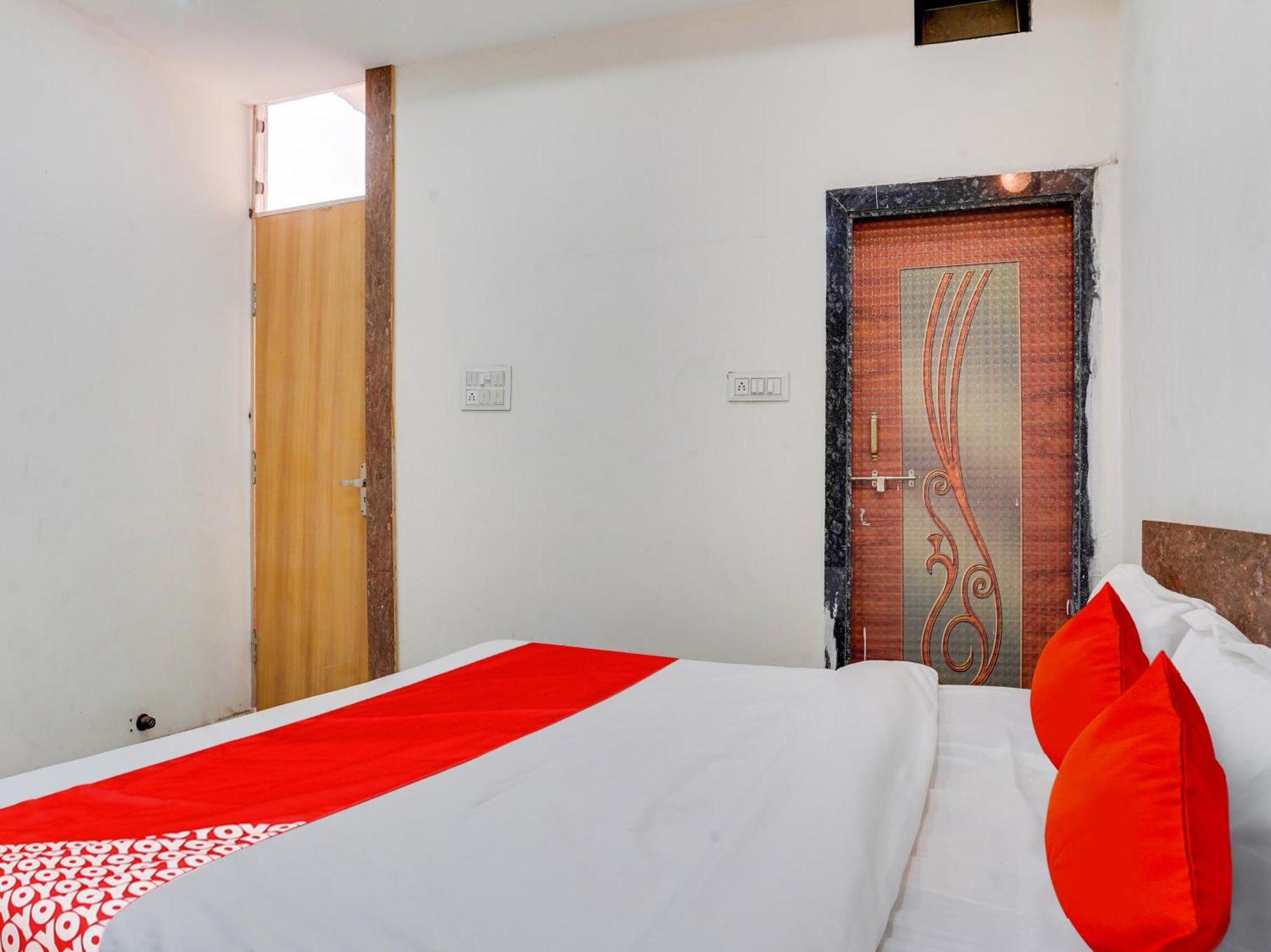 Hotel O Shivansh Bhopal Exteriör bild